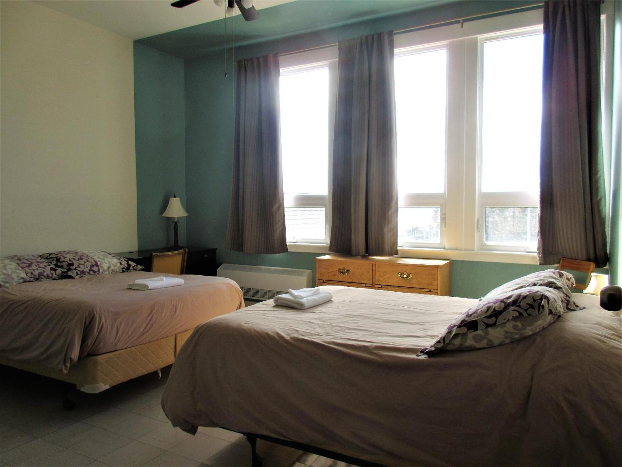 Auberge La Petite École de Forillon Gaspé Chambre photo